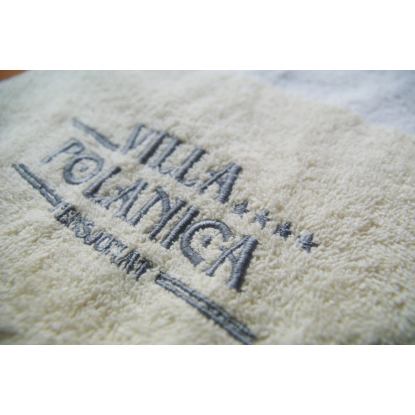 Haft komputerowy na tekstyliach