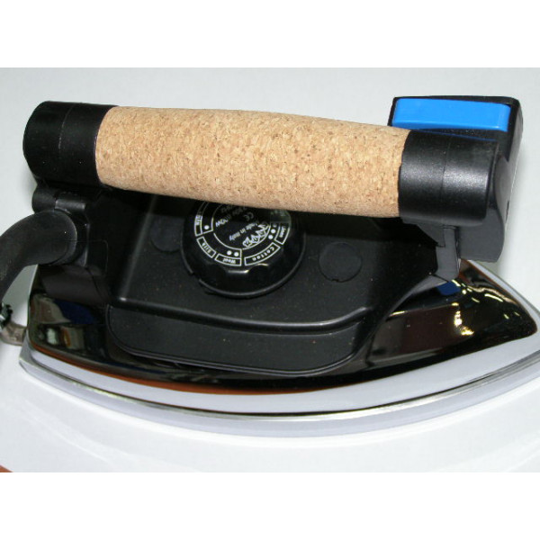 Żelazko parowe + przewódy elektryczny i parowy 2,7m