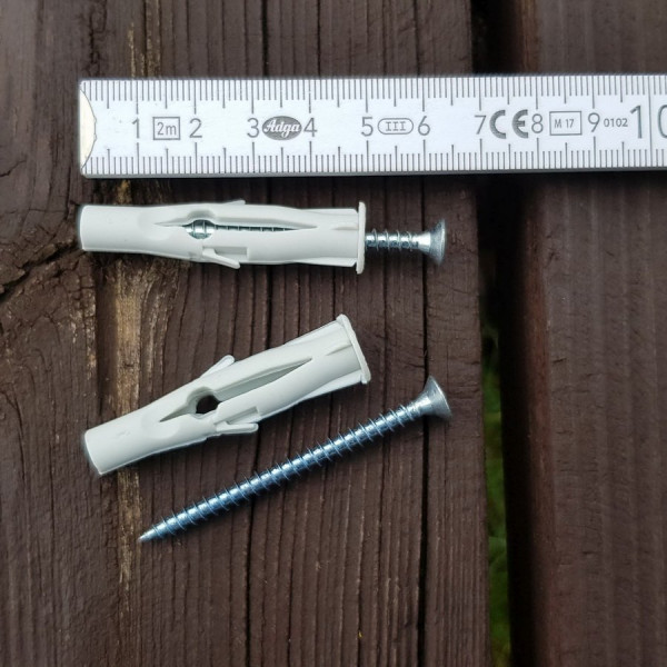 Kołek rozporowy z wkrętem rozm. 4,5x60/8 za 10 szt. Kołek rozporowy z wkrętem rozm. 4,5x60/8 za 10 szt.