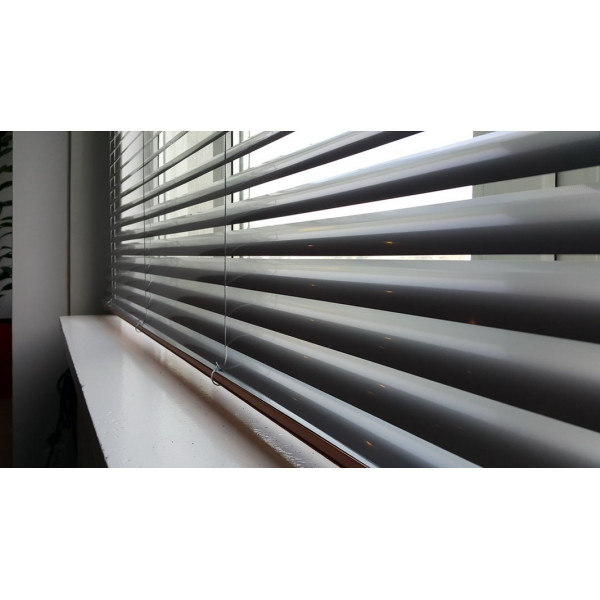 Żaluzja aluminiowa 50 mm rozm. 60x120 cm z systemem MONOCOMMANDO