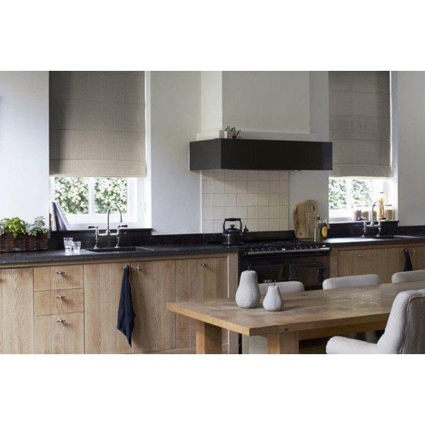 Zasłona zaciemniająca rzymska na wymiar 120 x 160 cm ze sterowaniem elektrycznym Zasłona zaciemniająca rzymska na wymiar 120 x 160 cm ze sterowaniem elektrycznym