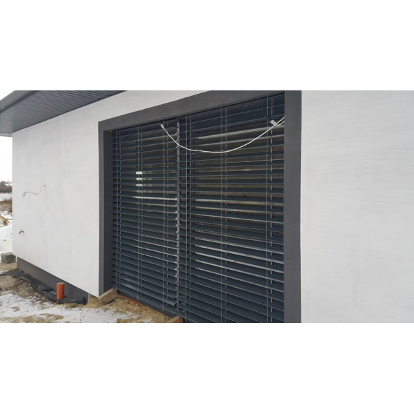 Żaluzja fasadowa Z90 z napędem elektrycznym pod zabudowę w elewacji Żaluzja fasadowa Z90 z napędem elektrycznym pod zabudowę w elewacji