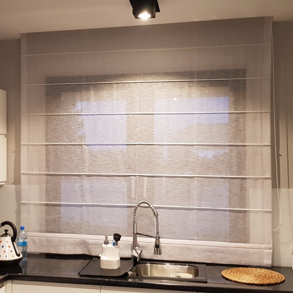 MAG 327 Roleta rzymska transparentna do kuchni w rozm. 110x250 cm MAG 327 Roleta rzymska transparentna do kuchni w rozm. 110x250 cm