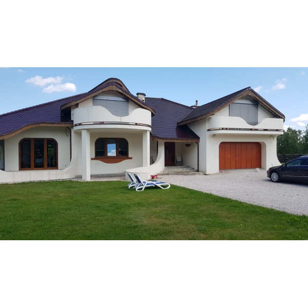 Żaluzja fasadowa Z90 z napędem elektrycznym Elero w kolorze "antracyt" Żaluzja fasadowa Z90 z napędem elektrycznym Elero w kolorze "antracyt"