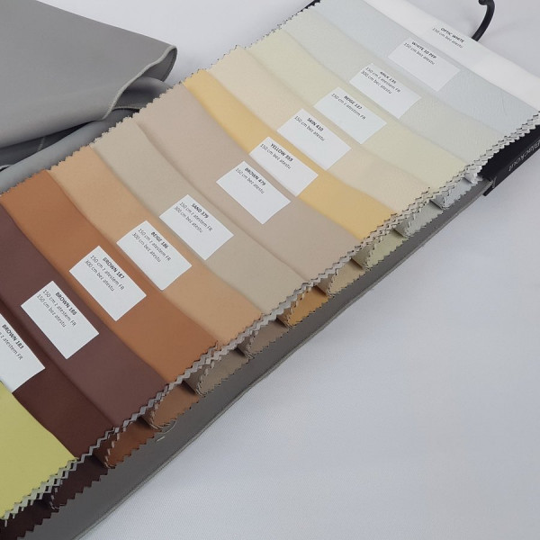 RF/LUX/150 Tkanina zaciemniająca gładka Blackout LUX