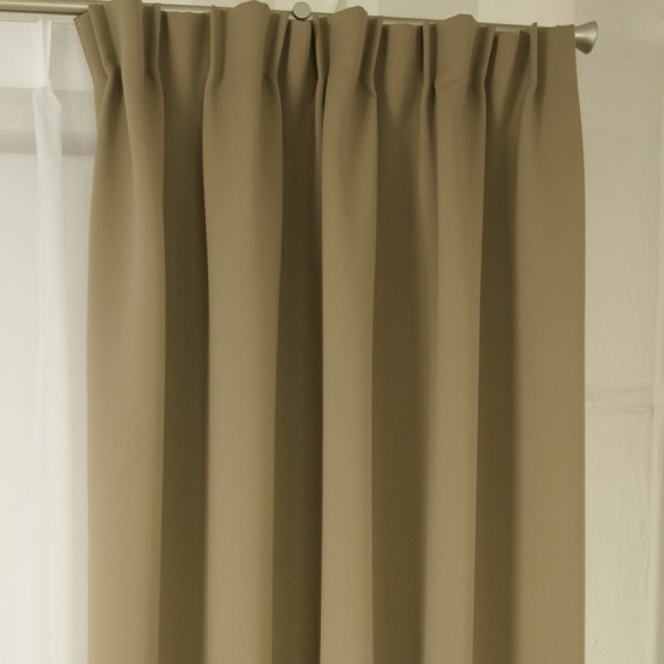 MAG 301 Zasłona Blackout w kolorze jasnoszarym na wymiar 210x240 cm