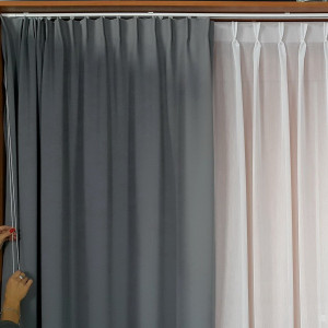 MAG 302 Zasłona Blackout gotowa w kolorze jasnoszarym rozm. 280x240 cm 2