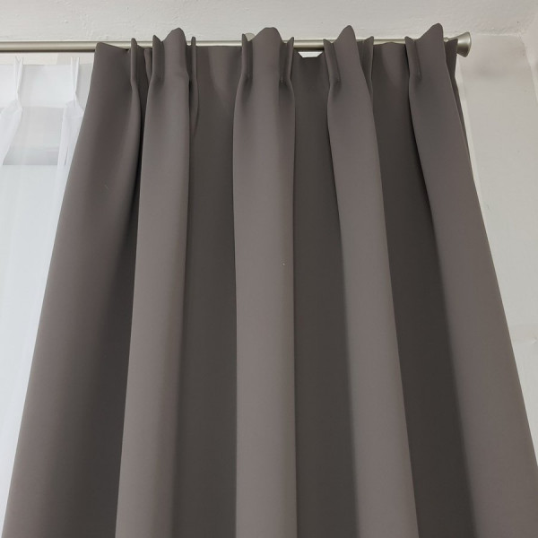 MAG 302 Zasłona Blackout gotowa w kolorze jasnoszarym rozm. 280x240 cm
