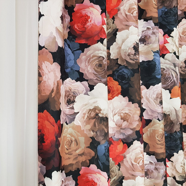 MAG 331 Zasłona gotowa na taśmie z motywem kwiatowym szer. 140x240 cm