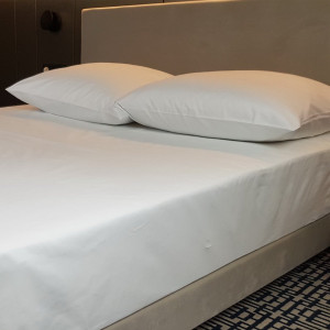 Zestaw prześcieradeł hotelowych NORIS w rozm. 160x240 cm za 10 szt.