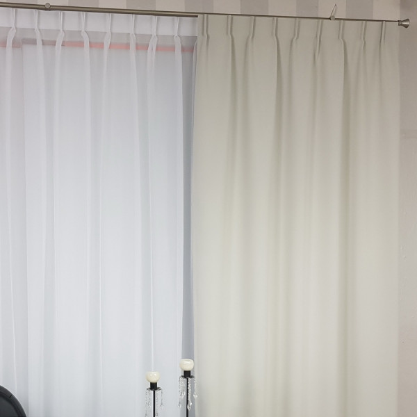 SC/UNI/102 Tkanina zasłonowa blackout kol. jasny beż o szer. 280 cm