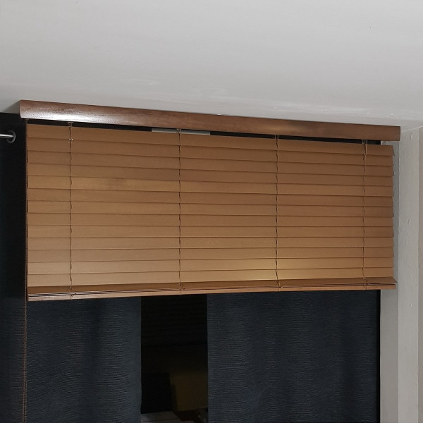 TM01 Żaluzja drewniana 50 mm w rozm. 170x160 cm z kolekcji "Classic" TM01 Żaluzja drewniana 50 mm w rozm. 170x160 cm z kolekcji "Classic"