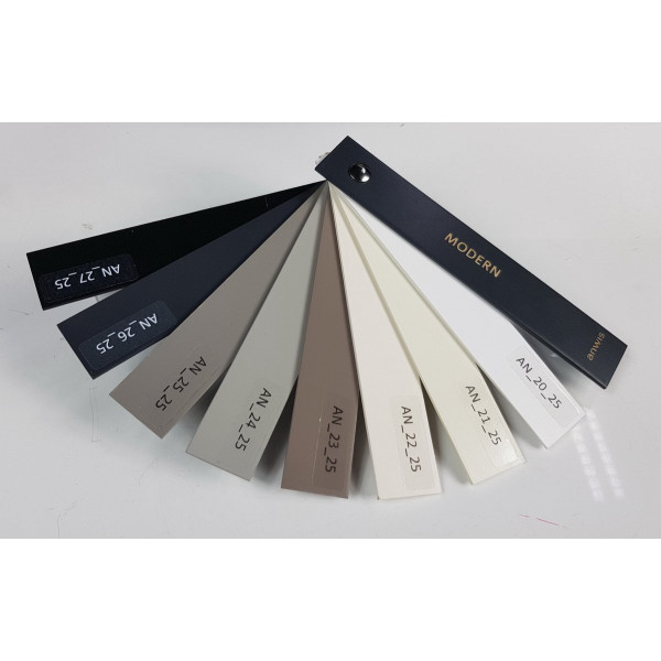 Żaluzja drewniana biała 25 mm do sypialni w rozm. 59x120 cm Żaluzja drewniana biała 25 mm do sypialni w rozm. 59x120 cm