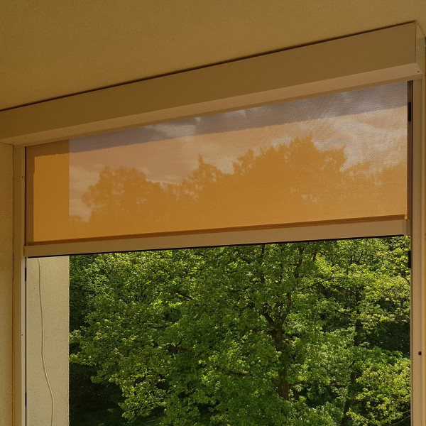 Roleta zewnętrzna Screen SK90 w kolorze kremowym, rozm. 200x260 cm z napędem elektrycznym