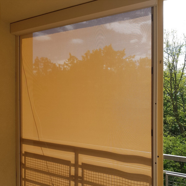 Roleta zewnętrzna Screen SK90 w kolorze kremowym, rozm. 200x260 cm z napędem elektrycznym