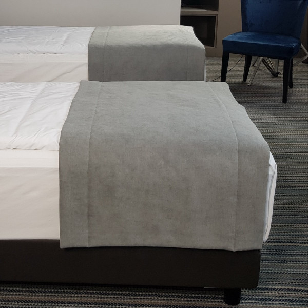 Szal hotelowy na łóżko PAS 328 w rozm. 70x140 cm za 10 szt.