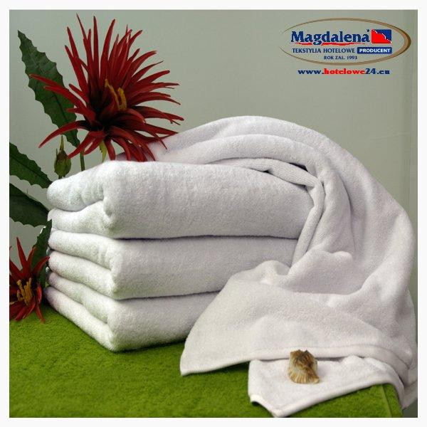 LUKRECJA Ręcznik hotelowy biały gr. 500g/m2 rozm. 70x140 cm za 10 szt.
