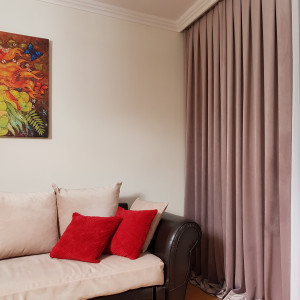 Zasłona welurowa różowa do pokoju rozmiar 140x240 cm MAG 328