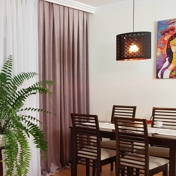 Zasłona welurowa różowa do pokoju rozmiar 140x240 cm MAG 328