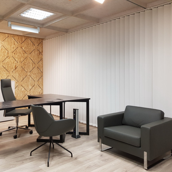 Żaluzja pionowa vertical biała w rozm. 200x270 cm Żaluzja pionowa vertical biała w rozm. 200x270 cm