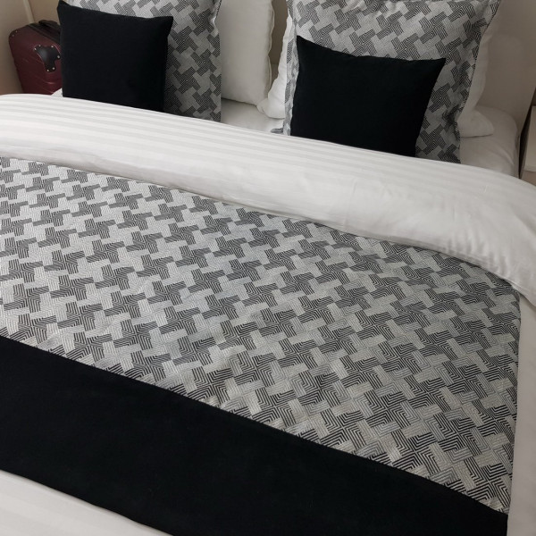 4.Pokój wzorcowy w hotelu SKY004.Firany zasłony do hotelu i pasaż poszewki na łóżko