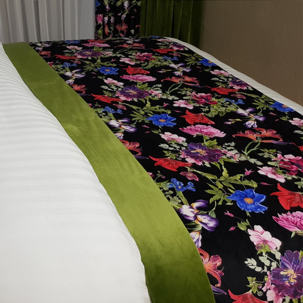 6.Pokój wzorcowy w hotelu SKY006. Zasłony firany do hotelu i pasaż poszewki na łózko