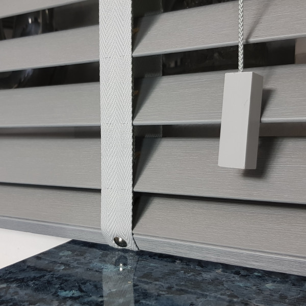 Żaluzje drewniane 50 mm na wymiar 100x150 cm Natural Żaluzje drewniane 50 mm na wymiar 100x150 cm Natural