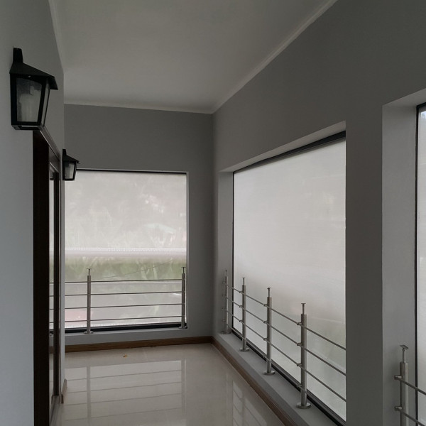 Roleta tarasowa screen na wymiar 400x300 cm elektryczna