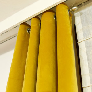 Zasłona gotowa na przelotkach rozm. 135x250 cm SUNFLOWER02