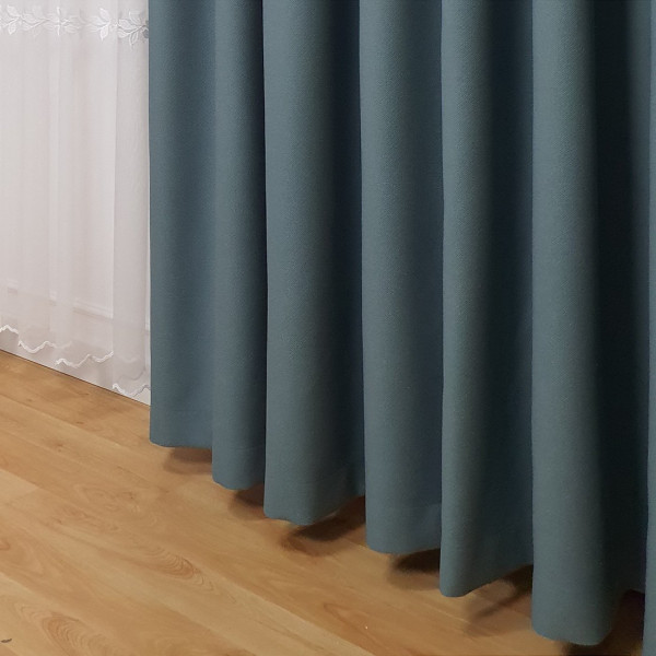 Zasłona gotowa na taśmie rozm. 140x280 cm MAG 354