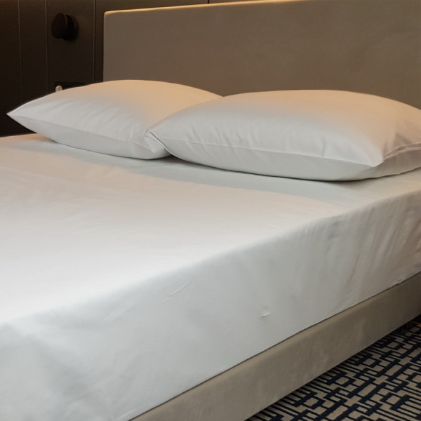 Zestaw prześcieradeł hotelowych NORIS w rozm. 240x240 cm za 10 szt. Zestaw prześcieradeł hotelowych NORIS w rozm. 240x240 cm za 10 szt.