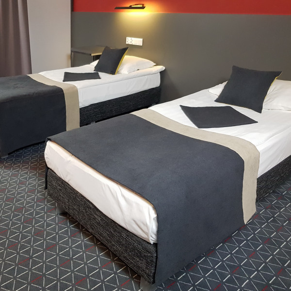 Szal na łóżko PAS 306 rozm. 80x140 cm