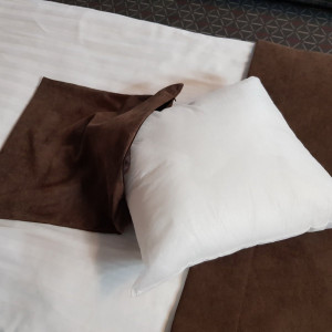 Wkład do poduszki ozdobnej rozm. 40x40 cm za 10 szt. 2